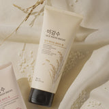 The Face Shop Rice Water Bright Facial Foaming Cleanser 300ml